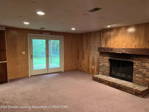5411 Marsh Rd, Haslett, MI 48840 photo 22