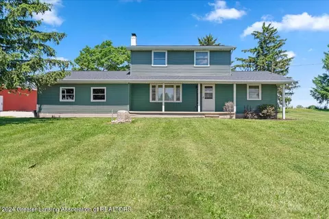 9358 W Cutler Rd, Eagle, MI 48822