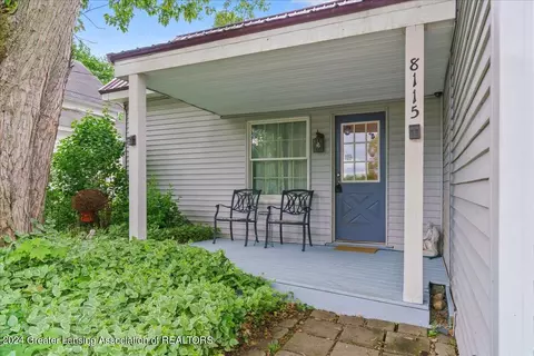 Exterior - 8115 N Welling Rd, Elsie, MI 48831 photo 1 of 5