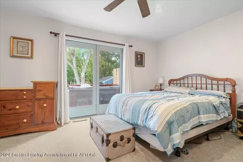 Bedroom - 8115 N Welling Rd, Elsie, MI 48831 photo 1 of 4