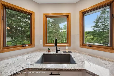 3987 White Pine Dr, Dewitt, MI 48820 photo 19