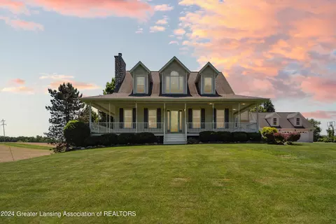 5401 W Clark Rd, Lansing, MI 48906