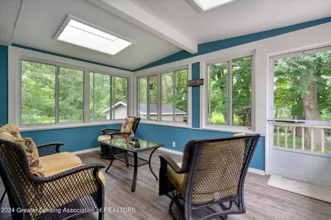 Exterior - 9948 Riverside Dr, Eagle, MI 48822 photo 5 of 13