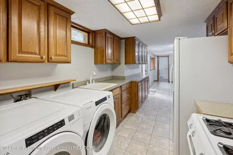 Other - 9948 Riverside Dr, Eagle, MI 48822 photo 16 of 26