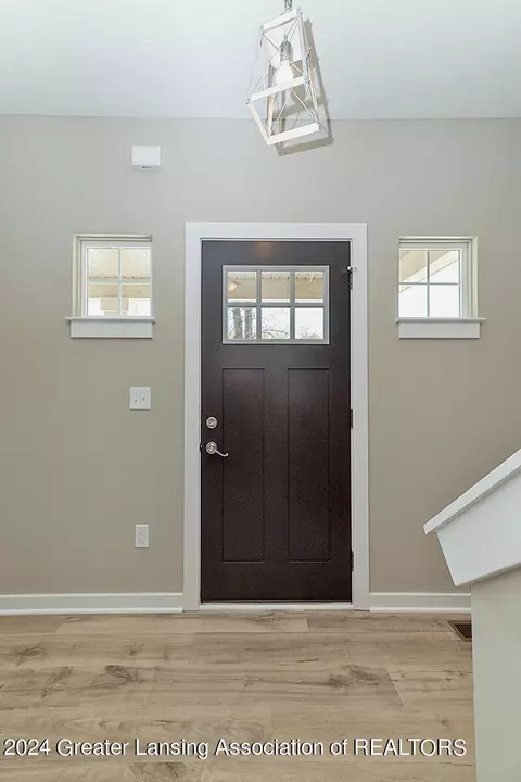 254 Gemstone Dr, Alma, MI 48801