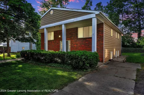 3612 Malibu Dr, Lansing, MI 48911