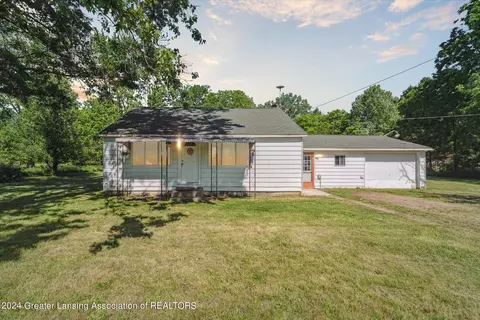 7969 S Ionia Rd, Bellevue, MI 49021