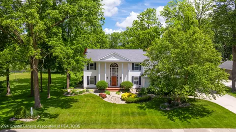 38323840 Crooked Creek Rd, Okemos, MI 48864