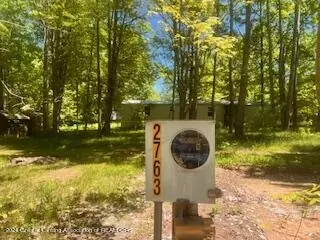 2763 Azalea Ln, Harrison, MI 48625 photo 5