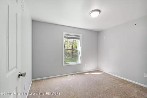 210 Morningside Dr, Leslie, MI 49251 photo 15