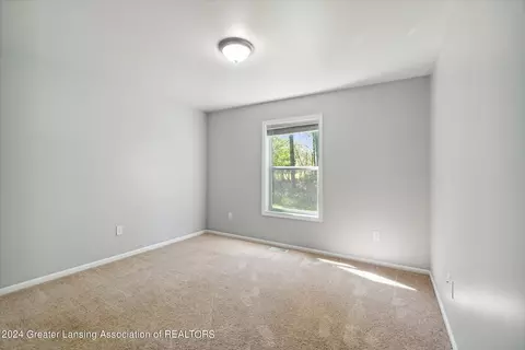 210 Morningside Dr, Leslie, MI 49251 photo 17