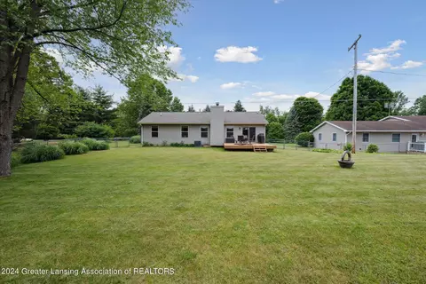 Exterior - 9147 Coleman Rd, Haslett, MI 48840 photo 5 of 12