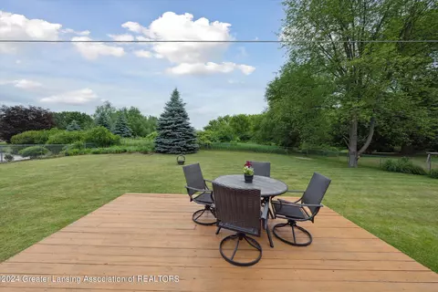 Exterior - 9147 Coleman Rd, Haslett, MI 48840 photo 10 of 12