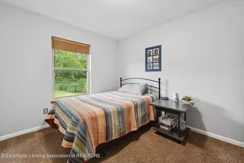 Bedroom - 9147 Coleman Rd, Haslett, MI 48840 photo 3 of 8