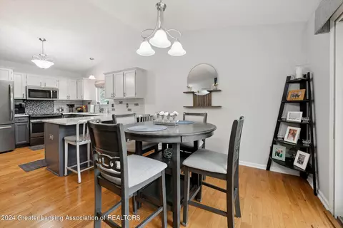 Dining - 9147 Coleman Rd, Haslett, MI 48840 photo 2 of 2