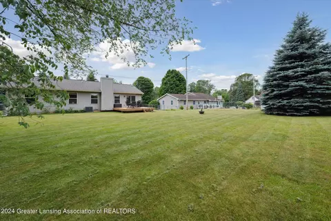 Exterior - 9147 Coleman Rd, Haslett, MI 48840 photo 6 of 12