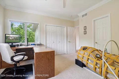 Bedroom - 4622 Malpaso Ln, Lansing, MI 48917 photo 6 of 12