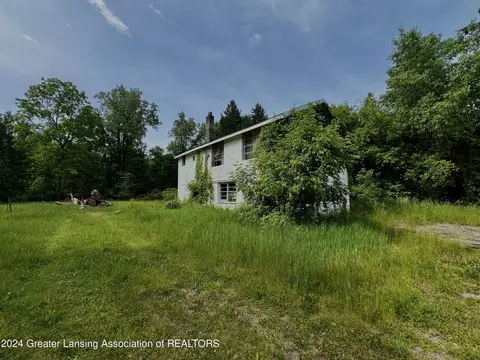 9245 W Lansing Rd, Haslett, MI 48840 photo 14