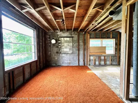 9245 W Lansing Rd, Haslett, MI 48840 photo 10