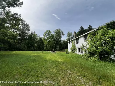 9245 W Lansing Rd, Haslett, MI 48840 photo 11