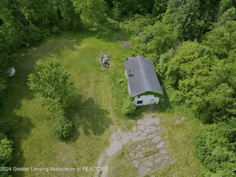 9245 W Lansing Rd, Haslett, MI 48840 photo 18