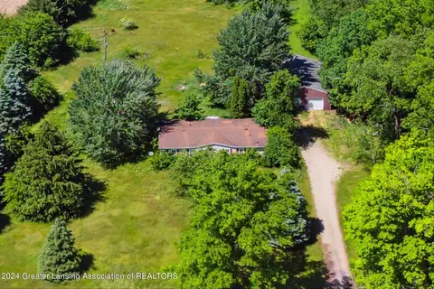 5245 Kinsey Rd, Stockbridge, MI 49285