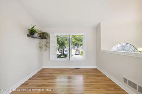 Living - 5975 Harvey St, Haslett, MI 48840 photo 3 of 4
