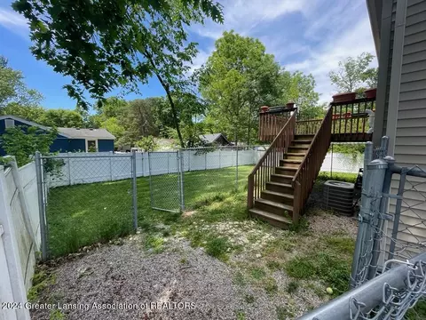 Exterior - 5975 Harvey St, Haslett, MI 48840 photo 6 of 8