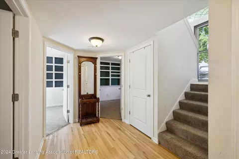 Entry Way - 5975 Harvey St, Haslett, MI 48840 photo 5 of 6