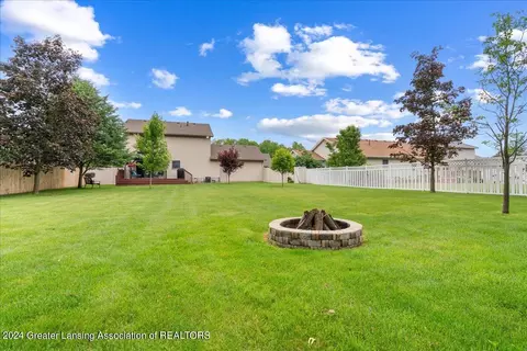 716 Fieldview Dr, Grand Ledge, MI 48837 photo 31