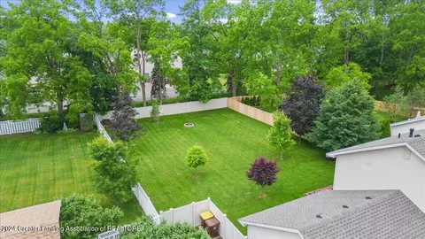 716 Fieldview Dr, Grand Ledge, MI 48837 photo 34