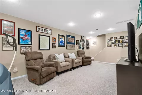 716 Fieldview Dr, Grand Ledge, MI 48837 photo 18