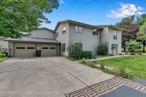 929 Dart Rd, Mason, MI 48854