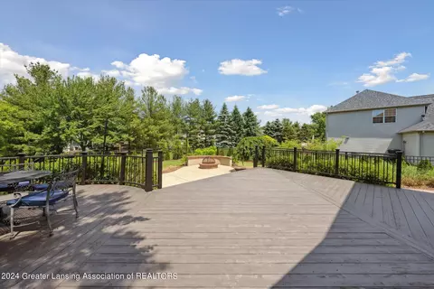 Exterior - 3400 Hidden Ridge Dr, Dewitt, MI 48820 photo 9 of 11