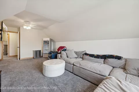 Bedroom - 3400 Hidden Ridge Dr, Dewitt, MI 48820 photo 6 of 10