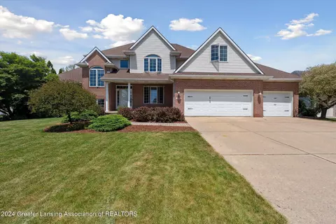 Exterior - 3400 Hidden Ridge Dr, Dewitt, MI 48820 photo 3 of 11