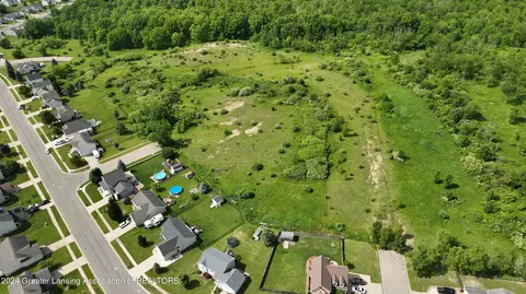0 Rolling Hills Dr, Potterville, MI 48876