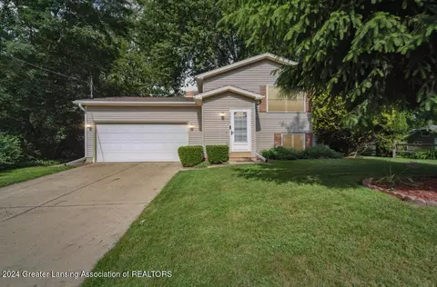 6254 Daft St, Lansing, MI 48911