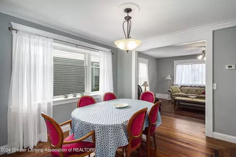Dining - 224 W Maple St, Lansing, MI 48906 photo 3 of 3