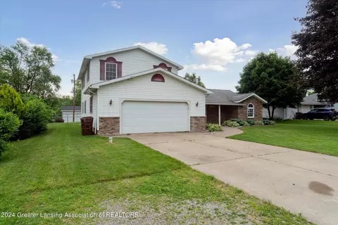 Exterior - 12235 Ruppert Rd, Perry, MI 48872 photo 1 of 11