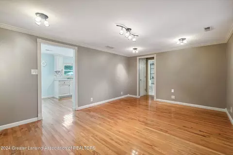 Living - 12235 Ruppert Rd, Perry, MI 48872 photo 3 of 6