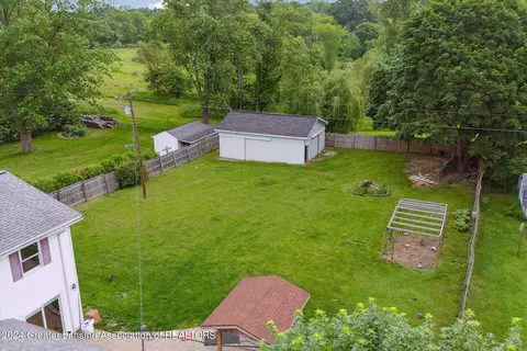 View/Area - 12235 Ruppert Rd, Perry, MI 48872 photo 9 of 9