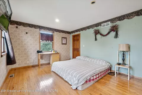 Bedroom - 12235 Ruppert Rd, Perry, MI 48872 photo 3 of 8