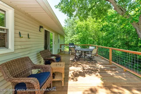 Exterior - 6833 E Howe Rd, Bath, MI 48808 photo 4 of 8