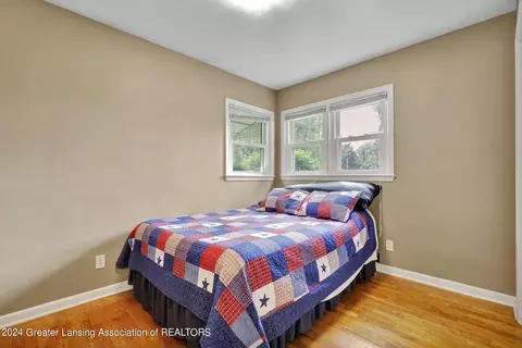 301 E Gibbs St, Saint Johns, MI 48879 photo 18