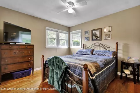 301 E Gibbs St, Saint Johns, MI 48879 photo 16