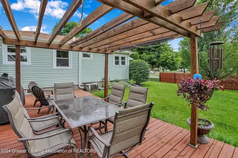 301 E Gibbs St, Saint Johns, MI 48879 photo 30