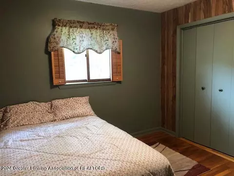 Bedroom - 1425 Cloverleaf Rd, Lansing, MI 48906 photo 7 of 7