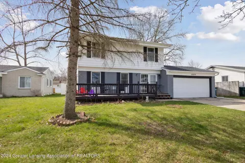4049 Sheffield Blvd, Lansing, MI 48911