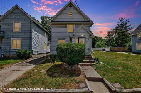 1203 W Kalamazoo St, Lansing, MI 48915